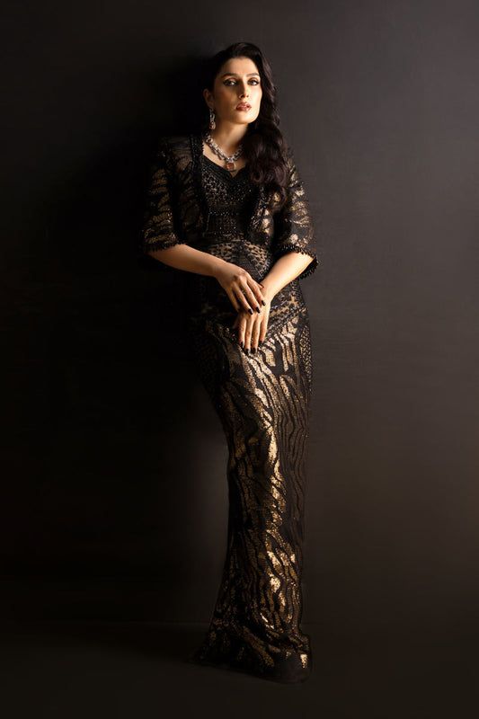 Ayeza Khan in Hestia